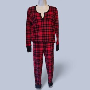 Victoria's Secret Red and Black Plaid Pajama Set